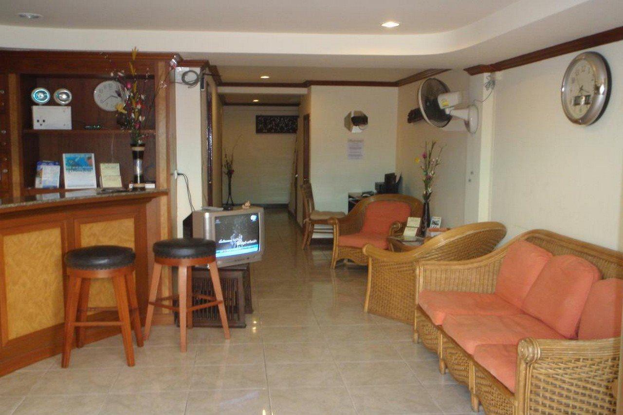 Adonis Guest House Patong Exterior photo