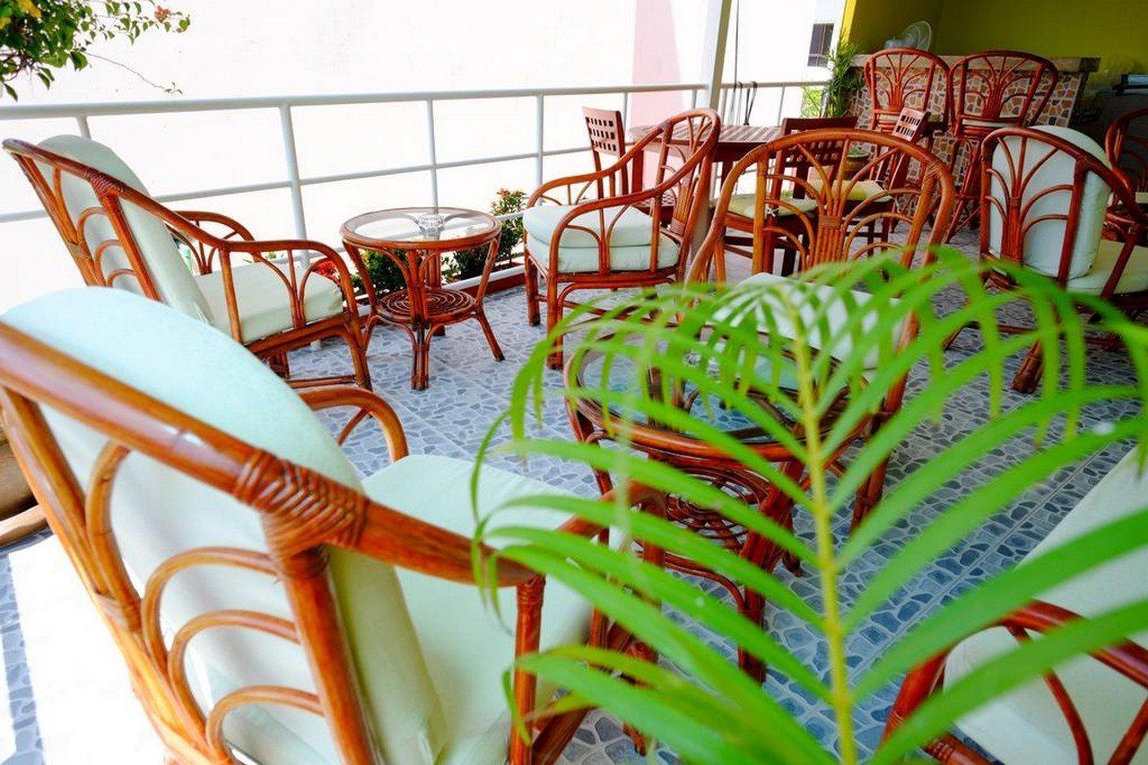 Adonis Guest House Patong Exterior photo