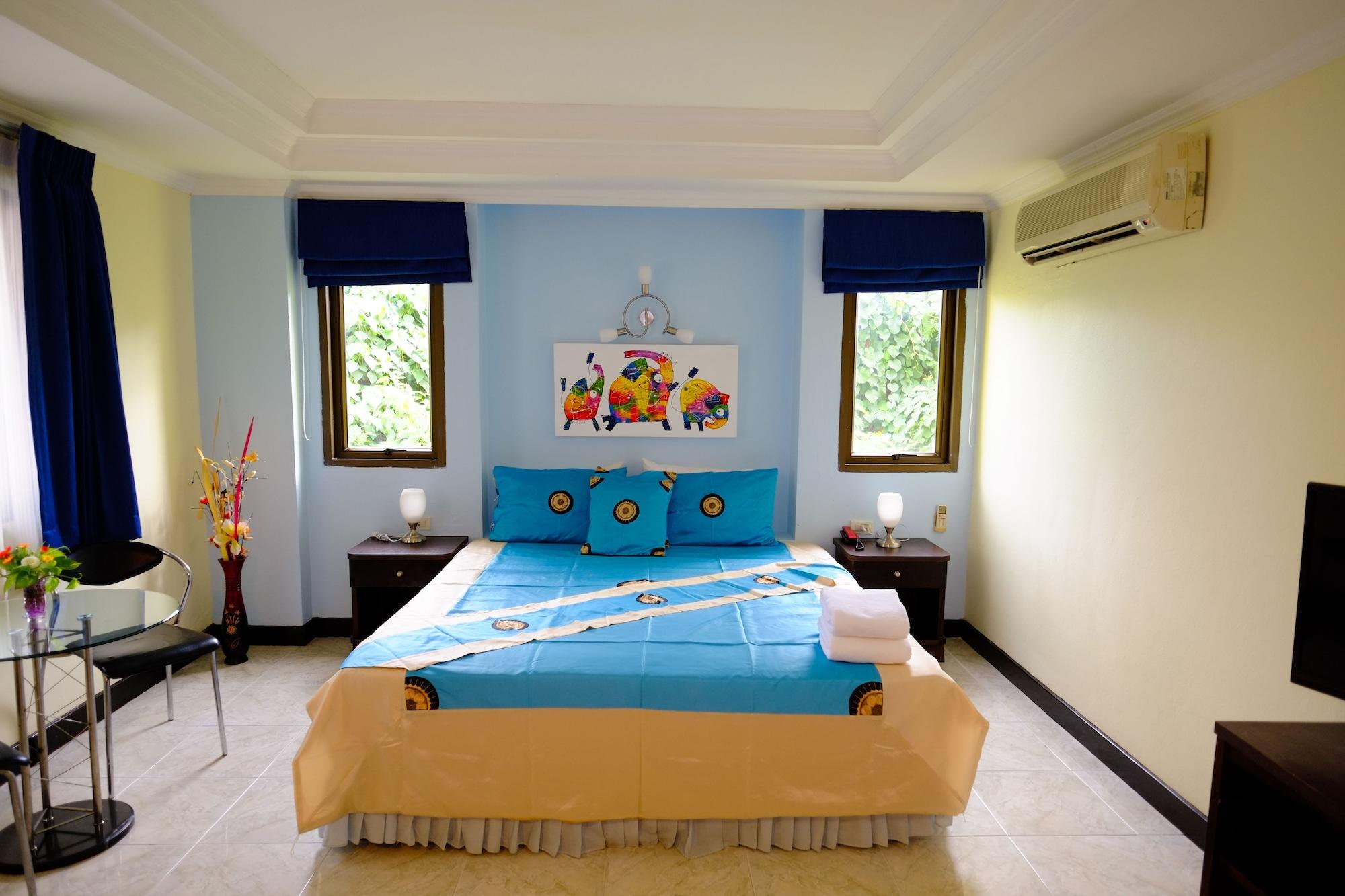 Adonis Guest House Patong Exterior photo