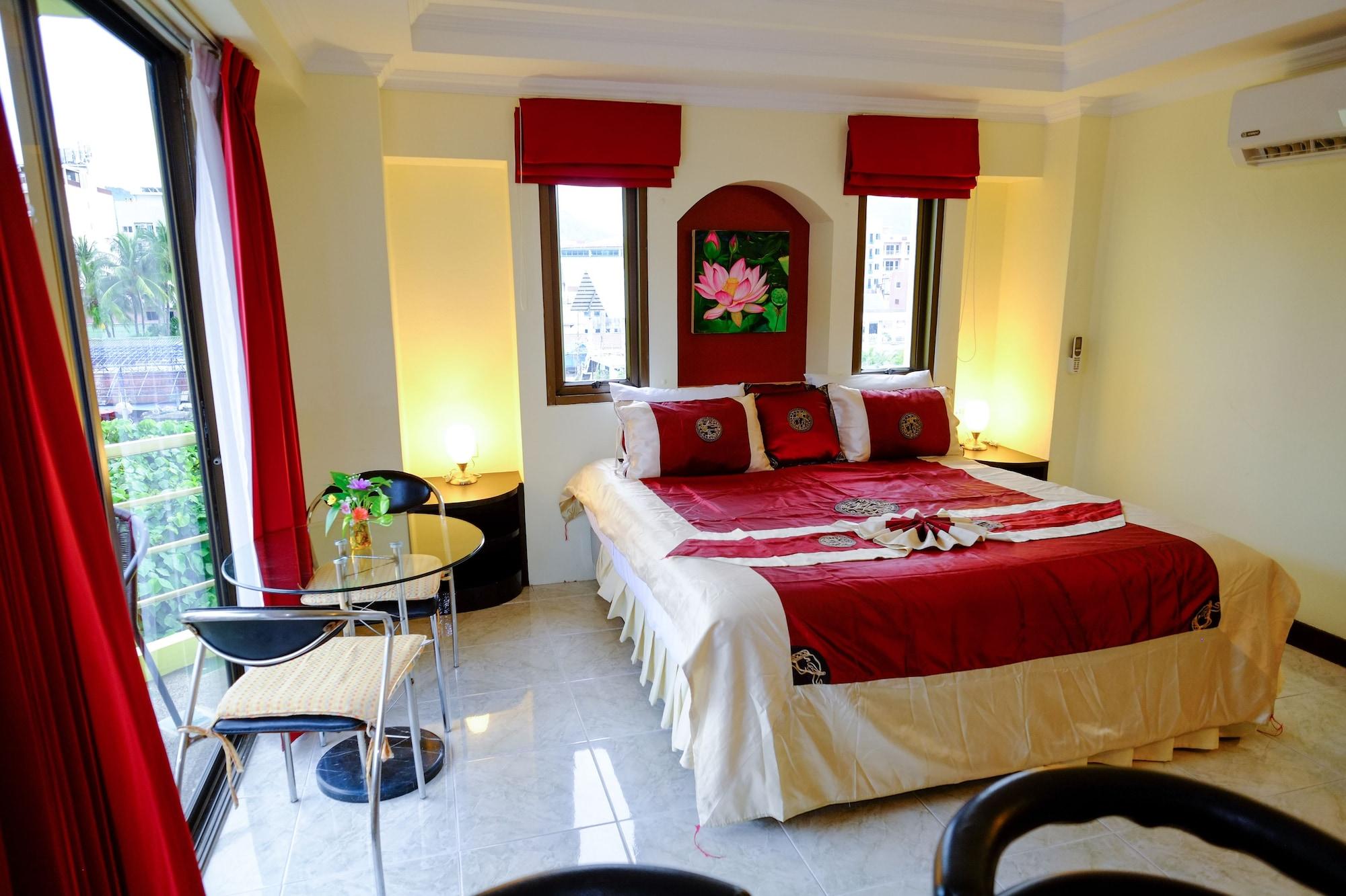 Adonis Guest House Patong Exterior photo